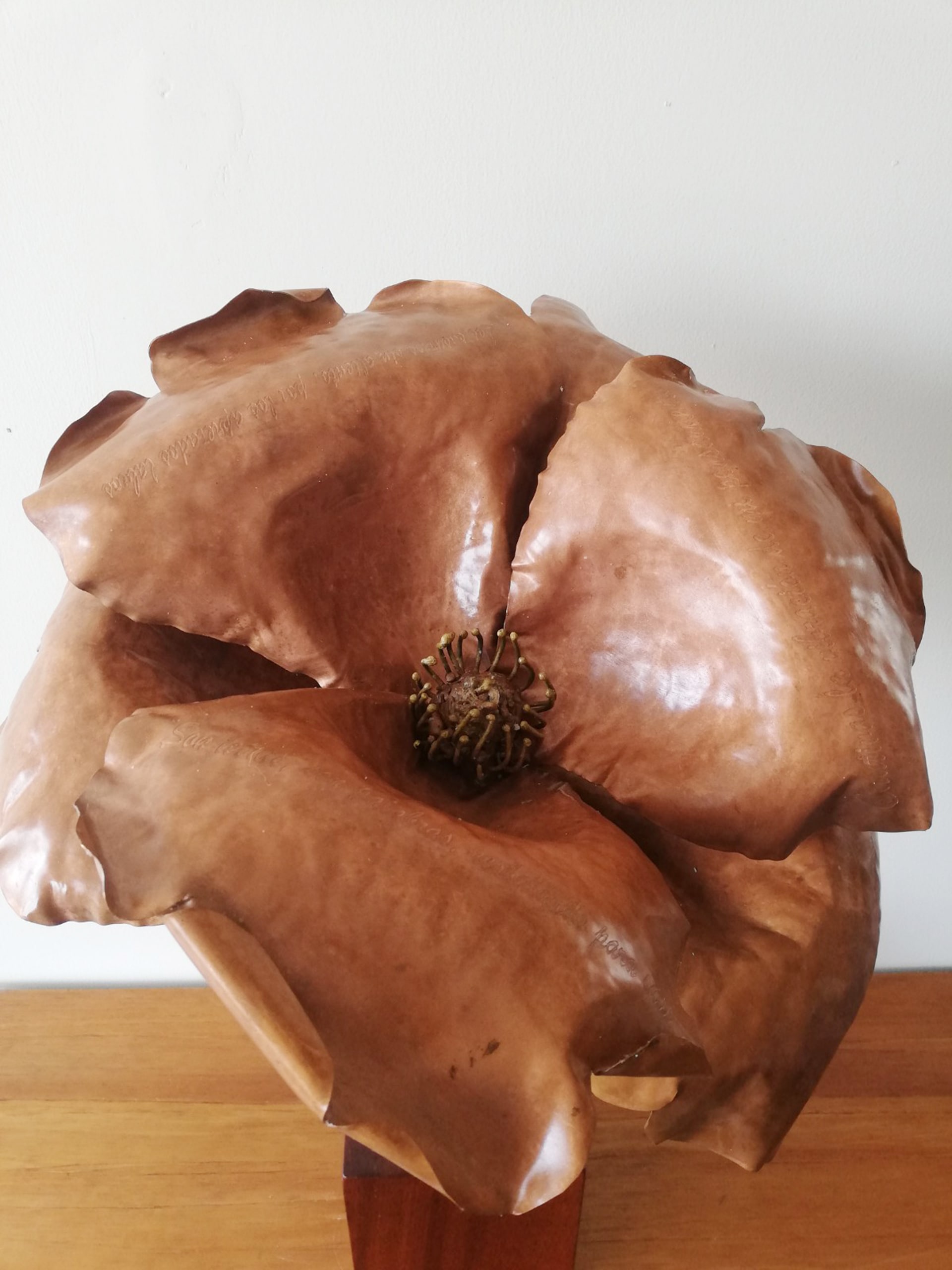 ESCULTURA DE COBRE- FLOR - Imagen 2